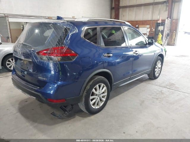 2017 NISSAN ROGUE SV 4