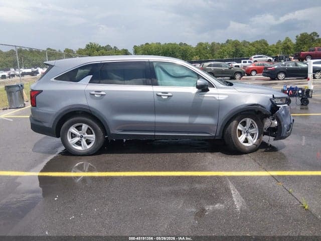 2022 KIA SORENTO LX 14