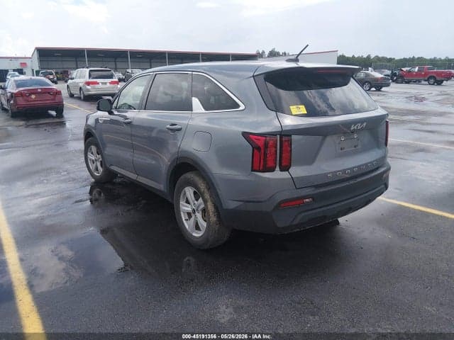 2022 KIA SORENTO LX 3