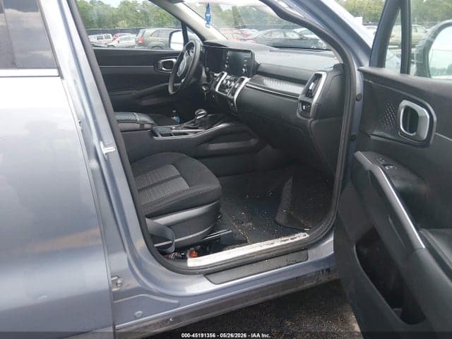 2022 KIA SORENTO LX 5
