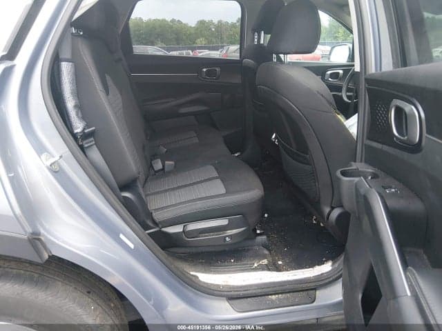 2022 KIA SORENTO LX 8