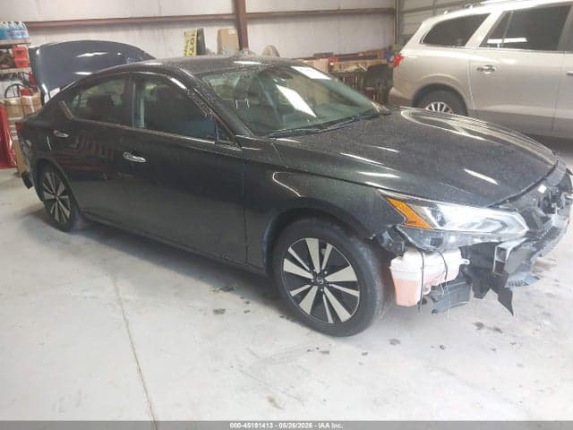 2022 NISSAN ALTIMA SV FWD