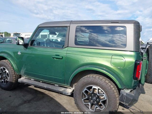 2022 FORD BRONCO OUTER BANKS 14