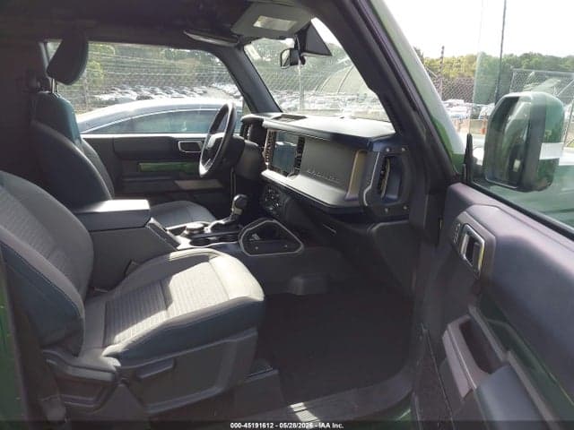 2022 FORD BRONCO OUTER BANKS 5