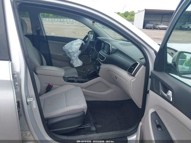 2019 HYUNDAI TUCSON SE 5