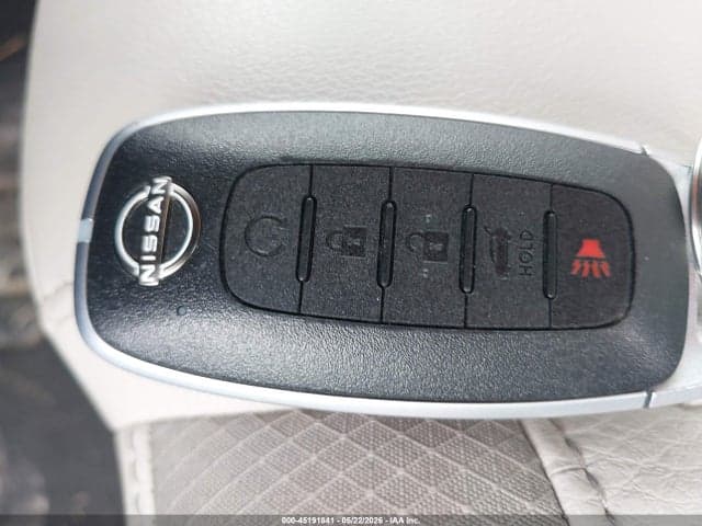 2023 NISSAN PATHFINDER SL 4WD 11