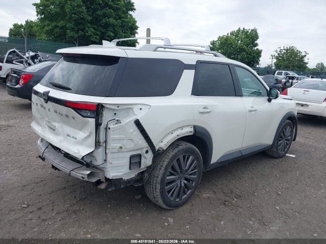 2023 NISSAN PATHFINDER SL 4WD 4