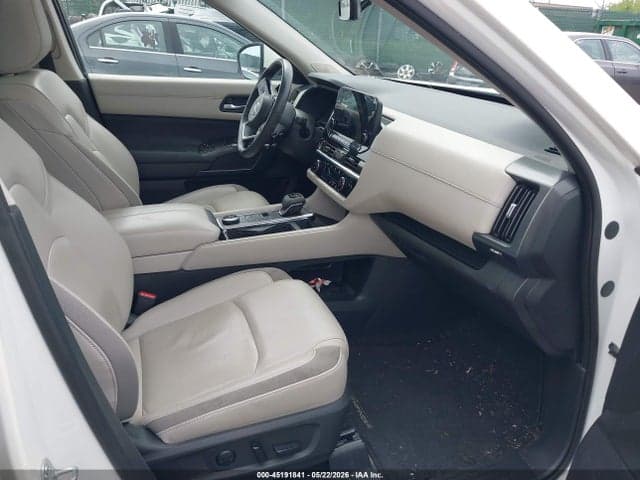 2023 NISSAN PATHFINDER SL 4WD 5