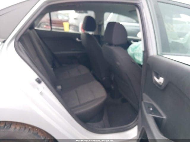2022 KIA RIO S 8