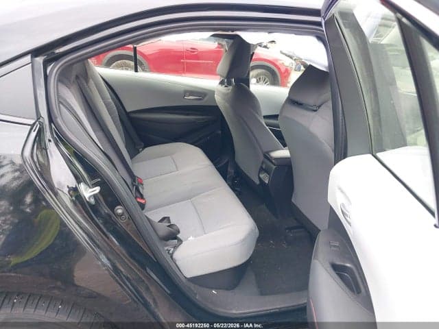 2024 TOYOTA COROLLA HYBRID SE 8