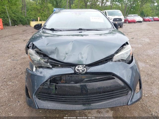 2018 TOYOTA COROLLA LE 13