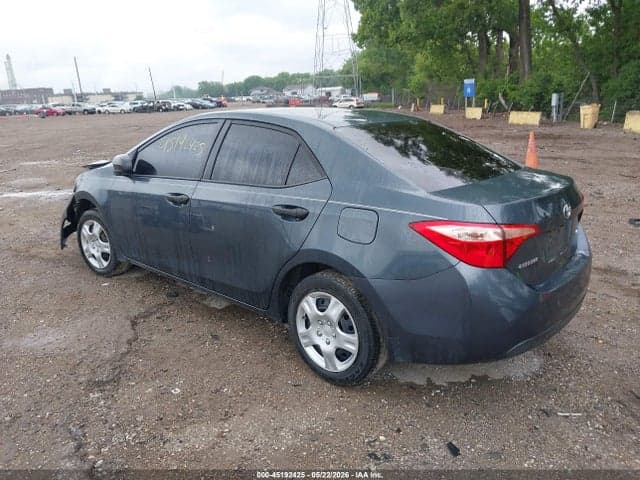 2018 TOYOTA COROLLA LE 3