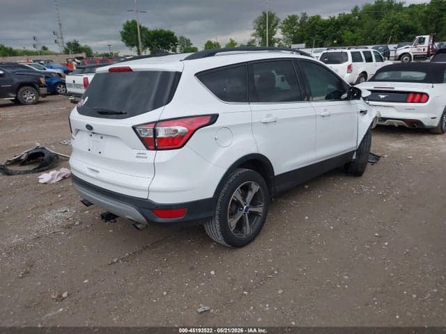 2018 FORD ESCAPE SEL 4