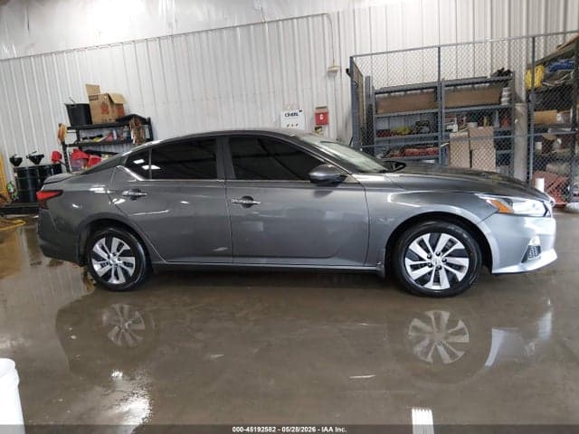2021 NISSAN ALTIMA S FWD 13