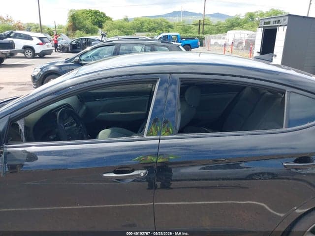 2017 HYUNDAI ELANTRA SE 15