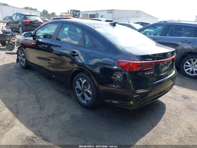 2021 KIA FORTE LXS 3