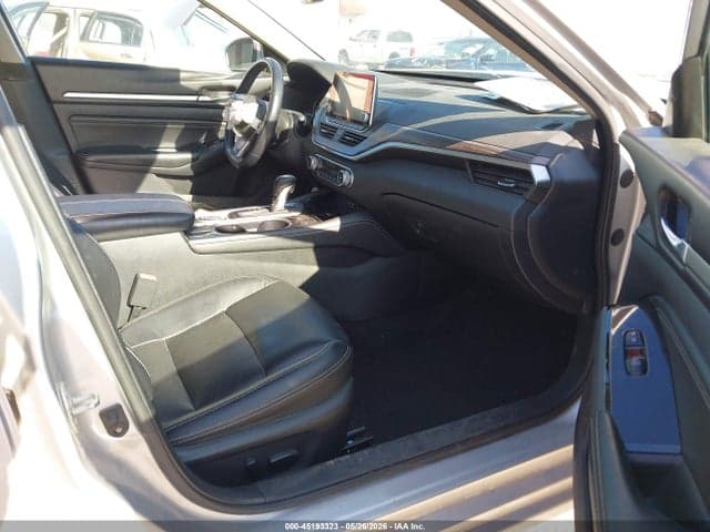2020 NISSAN ALTIMA SL FWD 5