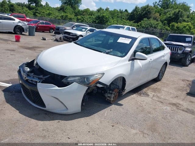 2017 TOYOTA CAMRY SE 2