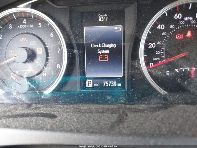 2017 TOYOTA CAMRY SE 15