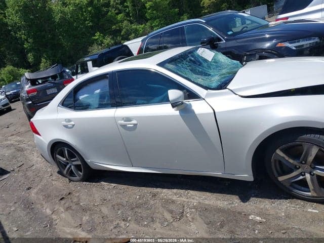 2017 LEXUS IS 300 12