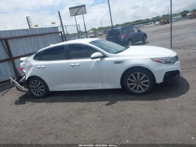 2019 KIA OPTIMA LX 13