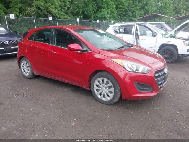 2017 HYUNDAI ELANTRA GT 1