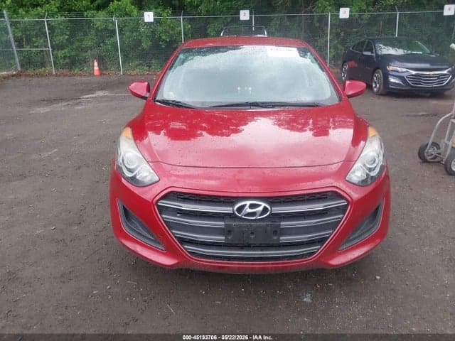2017 HYUNDAI ELANTRA GT 12
