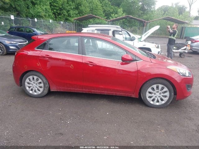 2017 HYUNDAI ELANTRA GT 13
