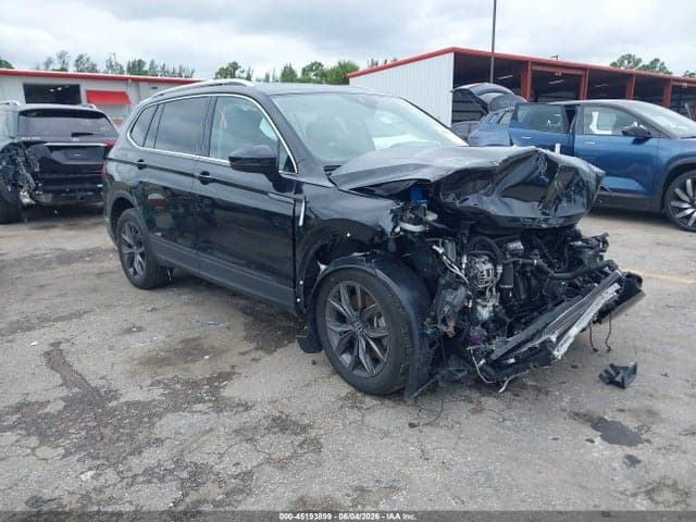 2023 VOLKSWAGEN TIGUAN 2.0T SE 1