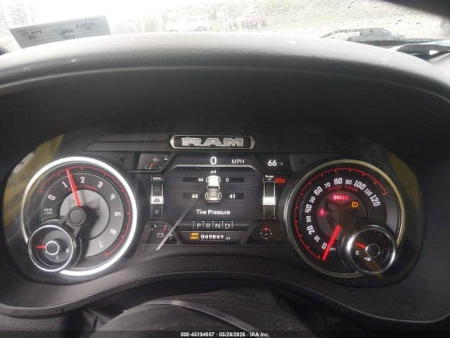 2022 RAM 1500 BIG HORN 4X4 5'7 BOX 7