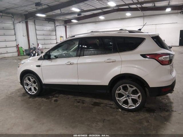2018 FORD ESCAPE TITANIUM 14