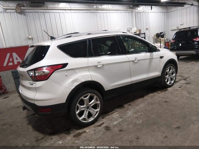 2018 FORD ESCAPE TITANIUM 4