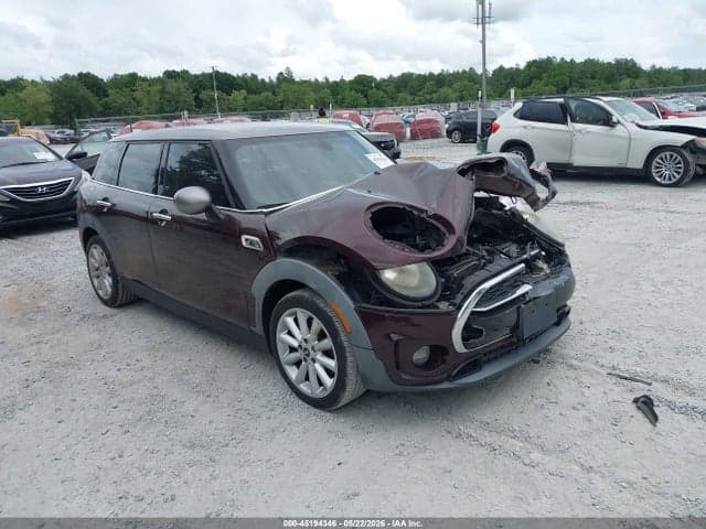 2017 MINI CLUBMAN COOPER