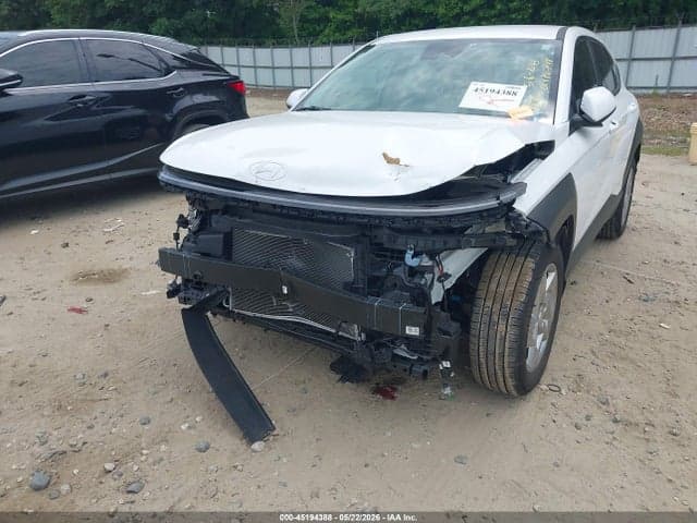 2025 HYUNDAI KONA SE 6