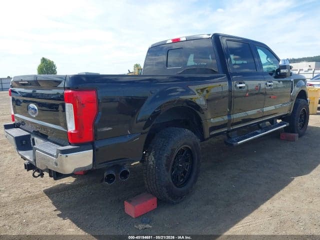 2017 FORD F-250 LARIAT 4