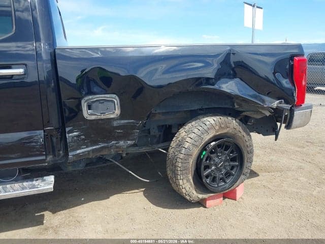 2017 FORD F-250 LARIAT 6