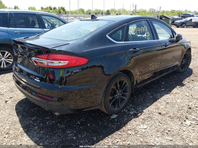 2020 FORD FUSION SE 4