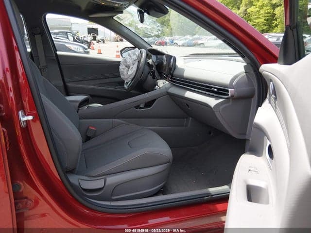 2023 HYUNDAI ELANTRA SEL 5