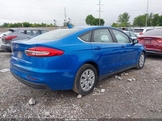 2020 FORD FUSION S 4