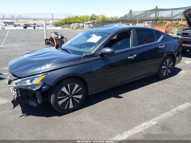 2021 NISSAN ALTIMA SV FWD 2