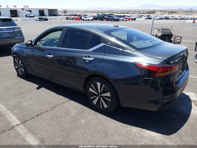2021 NISSAN ALTIMA SV FWD 3