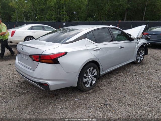 2023 NISSAN ALTIMA S FWD 4