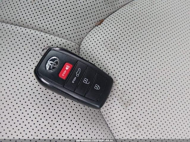 2025 TOYOTA GRAND HIGHLANDER HYBRID LIMITED 11