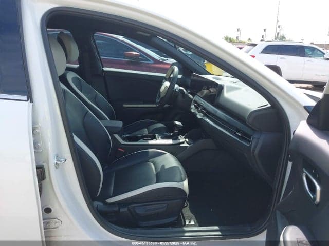 2025 KIA K4 GT-LINE 5