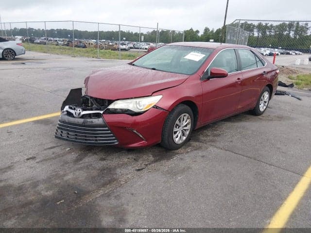 2017 TOYOTA CAMRY LE 2