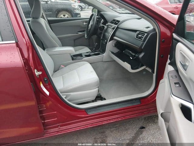 2017 TOYOTA CAMRY LE 5