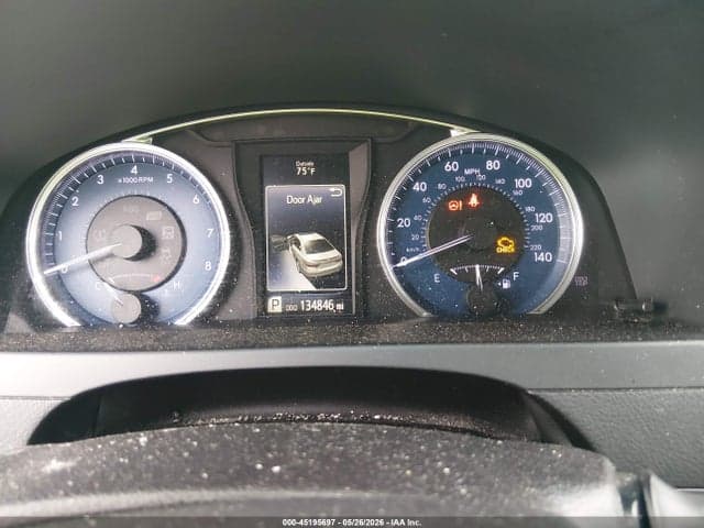 2017 TOYOTA CAMRY LE 7