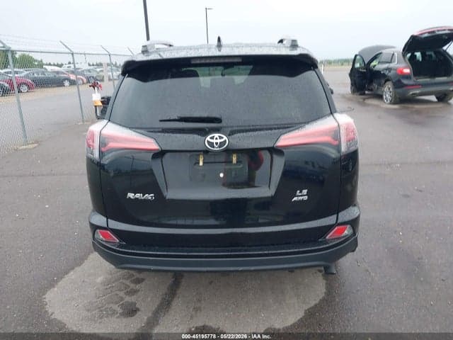 2017 TOYOTA RAV4 LE 17