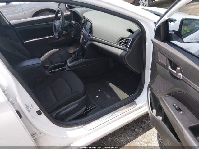 2017 FORD ESCAPE SE 5