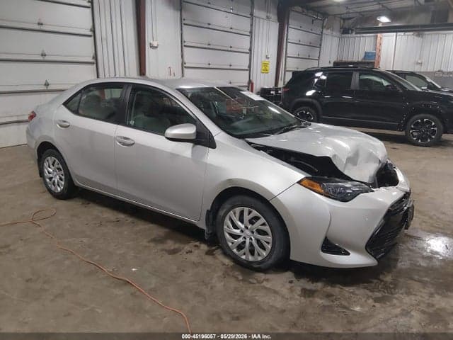 2017 TOYOTA COROLLA LE - 1